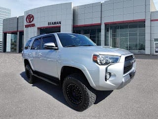 2019 Toyota 4Runner SR5 JTEBU5JR3K5721065 2019 Toyota 4Runner SR5