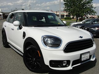 2018 MINI Countryman Cooper WMZYS7C36J3E08162 2018 MINI Countryman Cooper