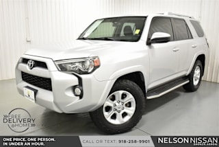2014 Toyota 4Runner SR5 JTEZU5JR8E5077646 2014 Toyota 4Runner SR5