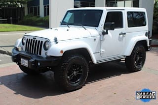 2017 Jeep Wrangler Winter Edition 1C4AJWBG6HL624670 2017 Jeep Wrangler Winter Edition