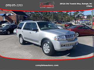 2011 Lincoln Navigator Base 5LMJJ2J53BEJ02270 2011 Lincoln Navigator Base