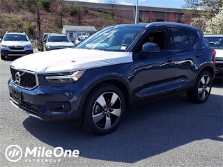 2021 Volvo XC40 YV4162UK6M2557982 2021 Volvo XC40