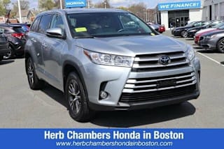 2018 Toyota Highlander LE Plus 5TDBZRFH1JS896193 2018 Toyota Highlander LE Plus