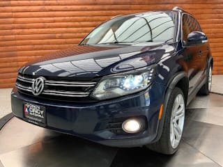 2016 Volkswagen Tiguan WVGBV7AX7GW532931 2016 Volkswagen Tiguan