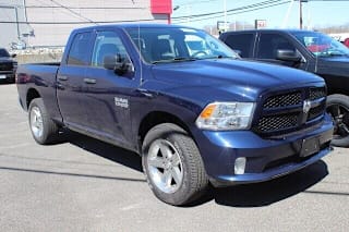 2018 Ram Pickup 1500 1C6RR7FG1JS216107 2018 Ram Pickup 1500