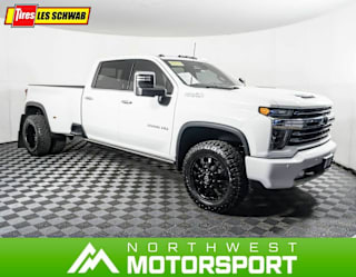 2021 Chevrolet Silverado 3500HD High Country 1GC4YVEY4MF110154 2021 Chevrolet Silverado 3500HD High Country
