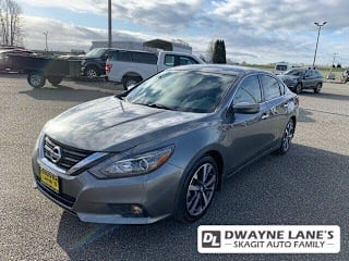 2017 Nissan Altima 1N4AL3AP5HN349197 2017 Nissan Altima
