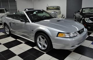 2000 Ford Mustang 1FAFP45X2YF102367 2000 Ford Mustang