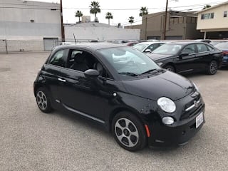 2017 FIAT 500e Base 3C3CFFGE2HT611683 2017 FIAT 500e Base