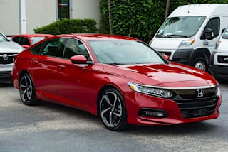 2018 Honda Accord Sport 1HGCV1F32JA016672 2018 Honda Accord Sport