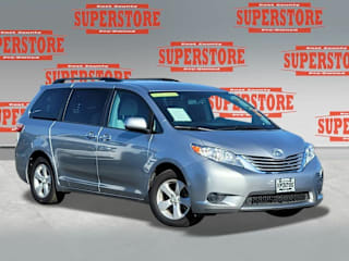 2017 Toyota Sienna 5TDKZ3DC4HS816724 2017 Toyota Sienna