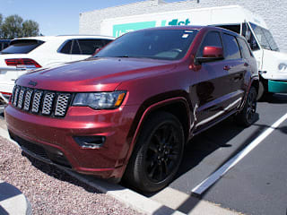 2018 Jeep Grand Cherokee 1C4RJEAG2JC338528 2018 Jeep Grand Cherokee