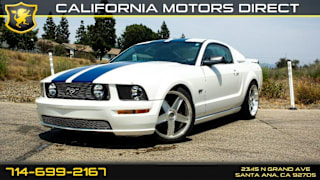 2006 Ford Mustang GT Deluxe 1ZVFT82H865216402 2006 Ford Mustang GT Deluxe