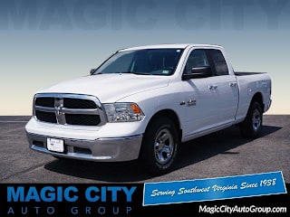 2017 Ram Pickup 1500 SLT 1C6RR6GT8HS661895 2017 Ram Pickup 1500 SLT