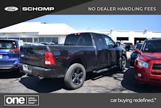 2018 Ram Pickup 1500 Express 1C6RR7FTXJS208519 2018 Ram Pickup 1500 Express