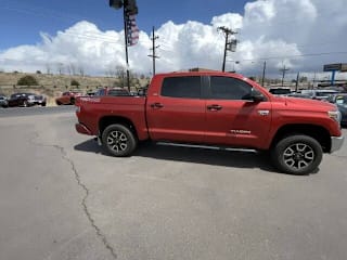 2018 Toyota Tundra SR5 5TFDY5F1XJX769590 2018 Toyota Tundra SR5