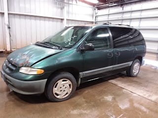 Minivan for sale under 1000 2025