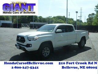 2017 Toyota Tacoma SR5 V6 3TMDZ5BN2HM025052 2017 Toyota Tacoma SR5 V6