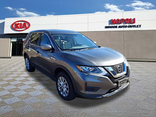 2017 Nissan Rogue S KNMAT2MV3HP613469 2017 Nissan Rogue S