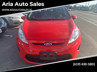 2013 Ford Fiesta SE 3FADP4EJ9DM216119 2013 Ford Fiesta SE