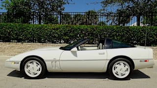 1988 Chevrolet Corvette Base 1G1YY2180J5114797 1988 Chevrolet Corvette Base