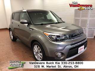 2018 Kia Soul + KNDJP3A55J7563176 2018 Kia Soul +