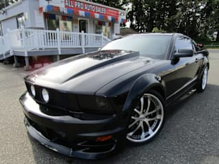 2005 Ford Mustang GT Deluxe 1ZVFT82HX55123024 2005 Ford Mustang GT Deluxe