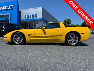2003 Chevrolet Corvette Base 1G1YY22GX35104089 2003 Chevrolet Corvette Base
