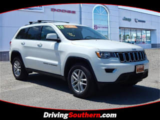 2018 Jeep Grand Cherokee Laredo 1C4RJFAG5JC234797 2018 Jeep Grand Cherokee Laredo