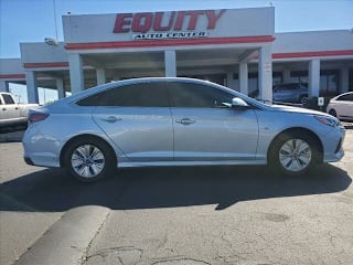 2018 Hyundai Sonata Hybrid SE KMHE24L36JA081008 2018 Hyundai Sonata Hybrid SE