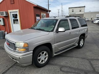 2004 GMC Yukon Denali 1GKEK63U34J134930 2004 GMC Yukon Denali