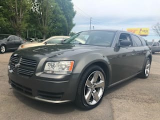 2008 Dodge Magnum Base 2D4FV47T68H167847 2008 Dodge Magnum Base