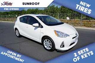 2012 Toyota Prius c Four JTDKDTB31C1018124 2012 Toyota Prius c Four