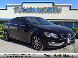 2017 Volvo S60 LYV402TM3HB143342 2017 Volvo S60