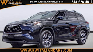 2021 Toyota Highlander XLE 5TDHZRBH6MS523784 2021 Toyota Highlander XLE