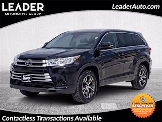 2018 Toyota Highlander LE 5TDBZRFH4JS888962 2018 Toyota Highlander LE