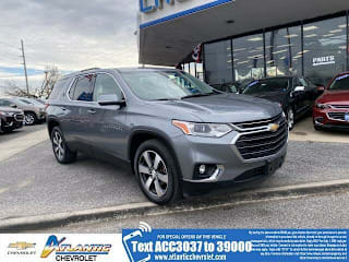 2018 Chevrolet Traverse LT Leather 1GNEVHKWXJJ163037 2018 Chevrolet Traverse LT Leather