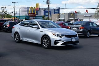 2020 Kia Optima LX 5XXGT4L30LG395254 2020 Kia Optima LX
