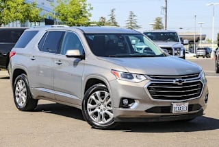 2018 Chevrolet Traverse Premier 1GNERKKW1JJ156284 2018 Chevrolet Traverse Premier