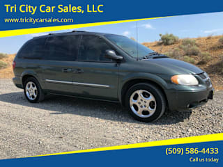 2002 Dodge Grand Caravan ES 2B8GP54L82R561806 2002 Dodge Grand Caravan ES
