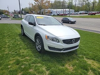 2018 Volvo V60 Cross Country T5 Premier YV440MWK9J2043496 2018 Volvo V60 Cross Country T5 Premier