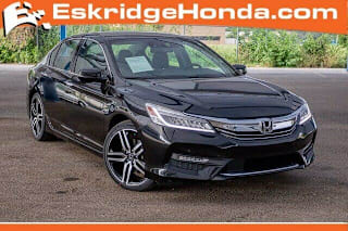 2017 Honda Accord Touring 1HGCR3F95HA018267 2017 Honda Accord Touring
