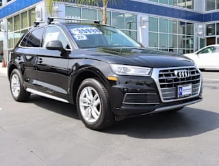 2020 Audi Q5 2.0T quattro Premium WA1ANAFY2L2062348 2020 Audi Q5 2.0T quattro Premium