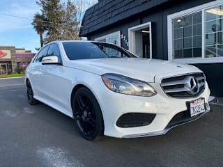 2016 Mercedes-Benz E-Class E 350 WDDHF5KB4GB239049 2016 Mercedes-Benz E-Class E 350