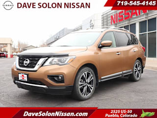 2017 Nissan Pathfinder Platinum 5N1DR2MM8HC611335 2017 Nissan Pathfinder Platinum