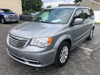 2015 Chrysler Town and Country Touring 2C4RC1BG2FR501713 2015 Chrysler Town and Country Touring