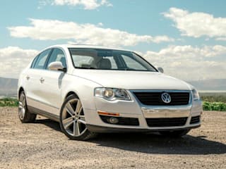 2010 Volkswagen Passat Komfort WVWJK7AN7AE104829 2010 Volkswagen Passat Komfort