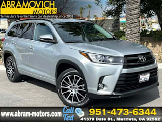 2018 Toyota Highlander XLE 5TDKZRFH9JS535679 2018 Toyota Highlander XLE