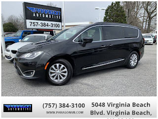 2017 Chrysler Pacifica Touring-L 2C4RC1BG8HR730304 2017 Chrysler Pacifica Touring-L