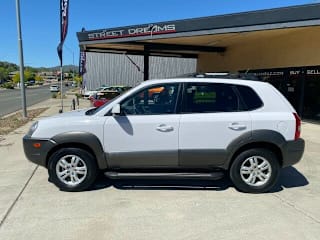 2008 Hyundai Tucson SE KM8JN12D28U883921 2008 Hyundai Tucson SE